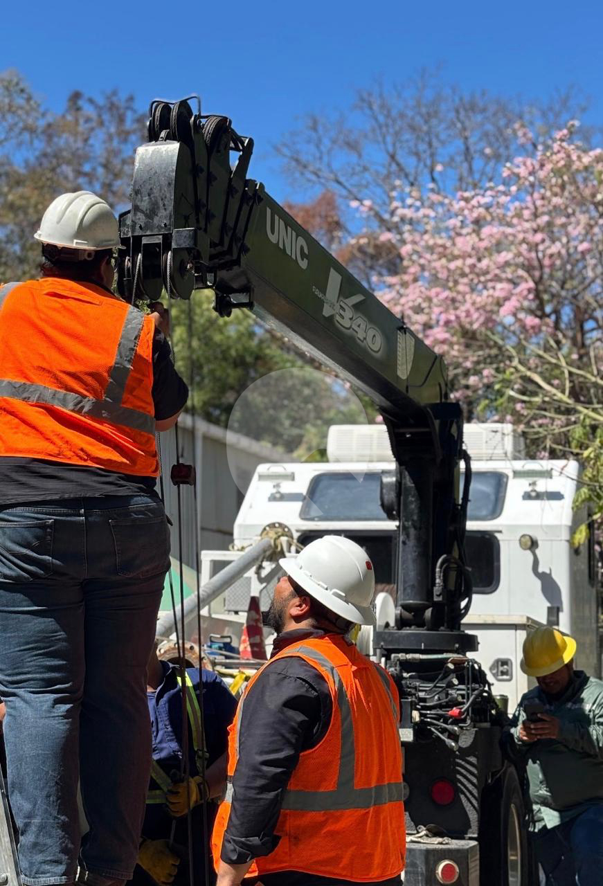 Capacitación de instalación de cable de acero