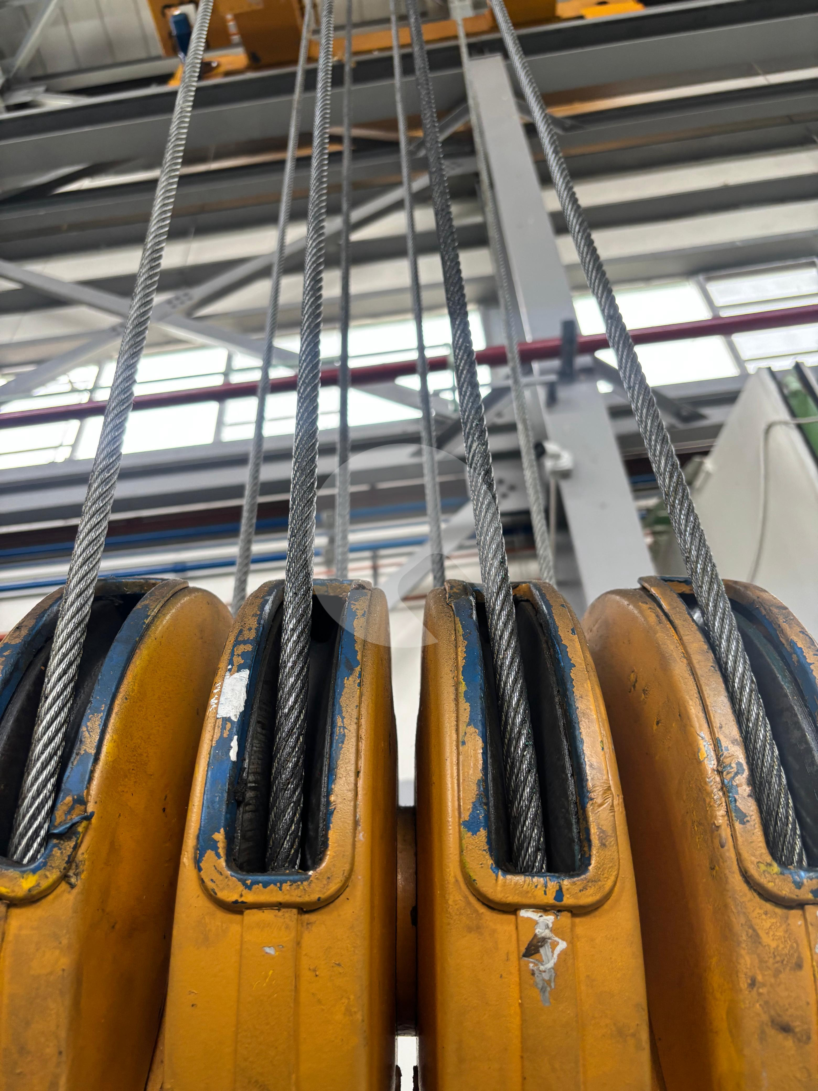 Cable de acero para polipastos en sector industrial