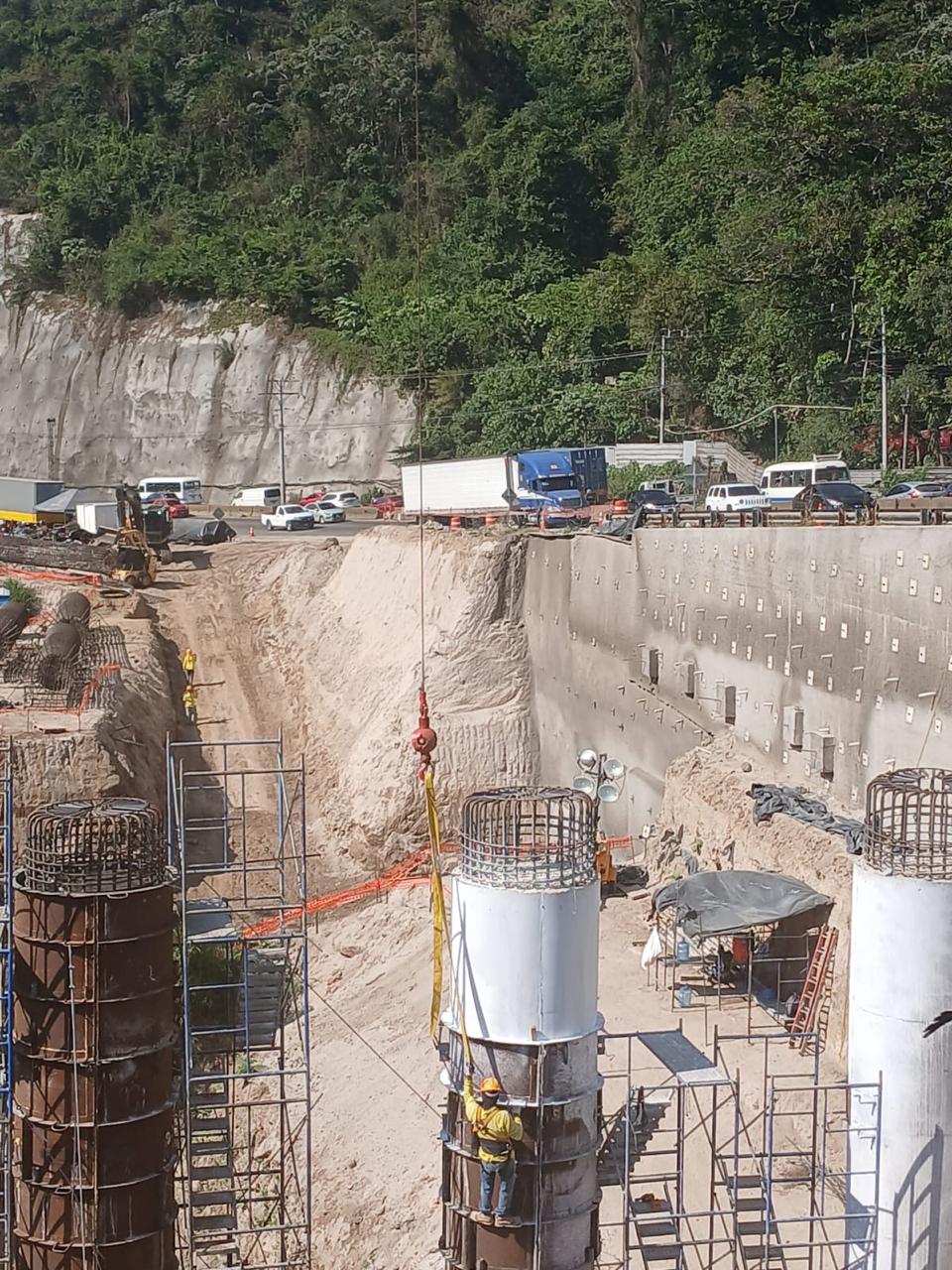 Suministro de eslingas de izaje para el proyecto Los Chorros